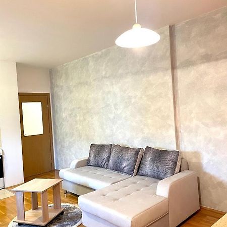 Naki Apartmani Ποντγορίτσα Εξωτερικό φωτογραφία