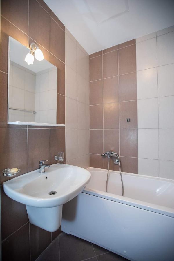 Naki Apartmani Ποντγορίτσα Εξωτερικό φωτογραφία