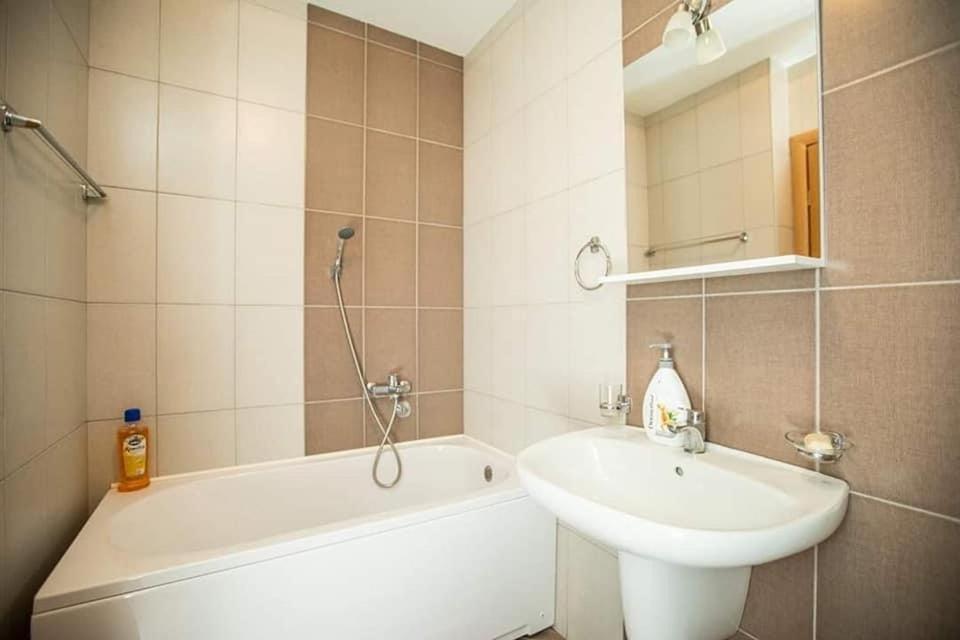 Naki Apartmani Ποντγορίτσα Εξωτερικό φωτογραφία