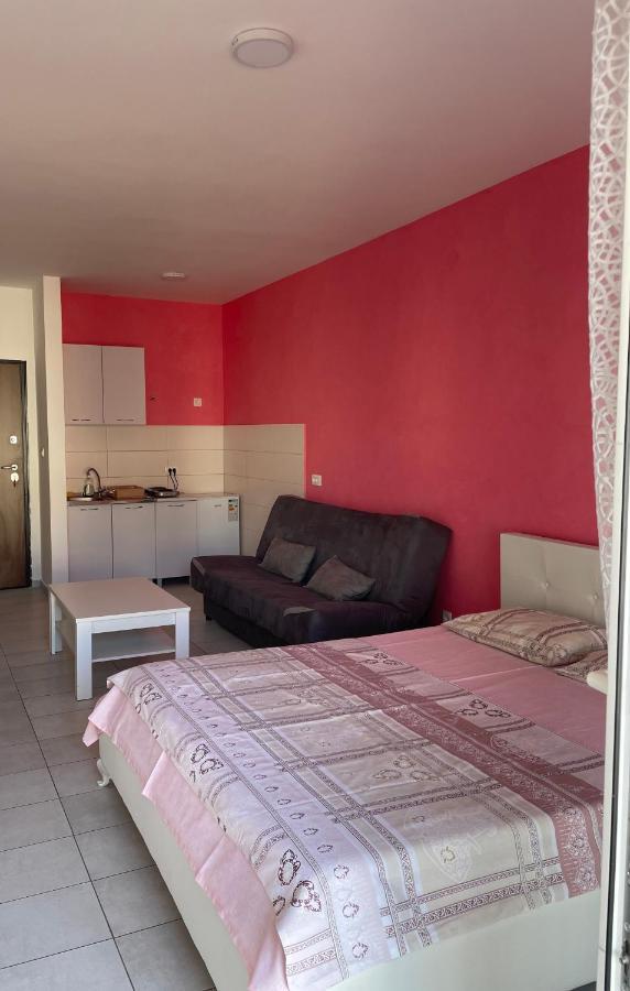 Naki Apartmani Ποντγορίτσα Εξωτερικό φωτογραφία