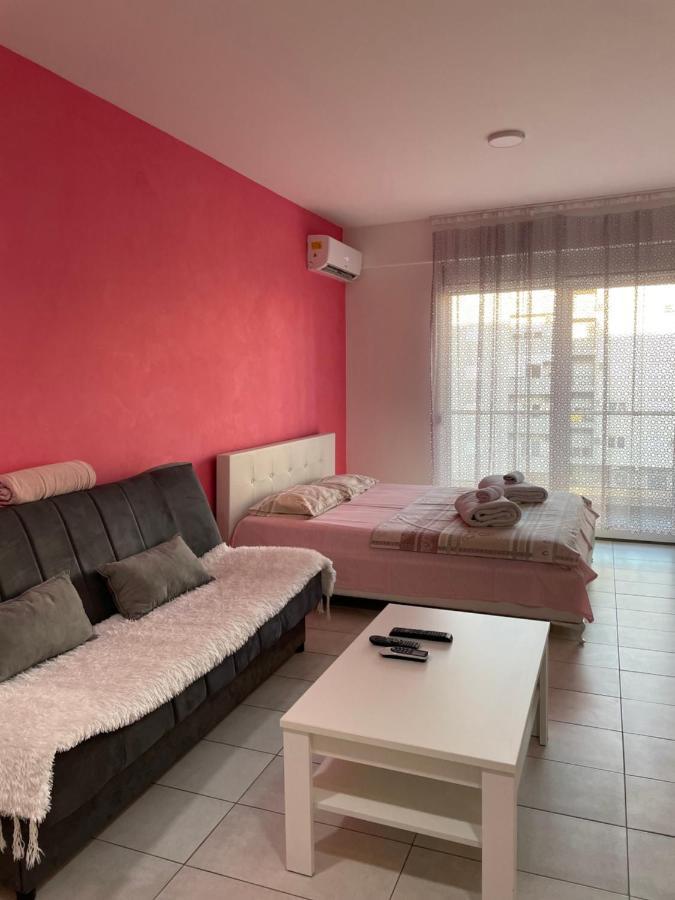 Naki Apartmani Ποντγορίτσα Εξωτερικό φωτογραφία